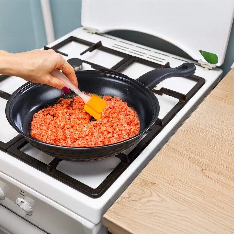 Minced meat in a frying pan.
